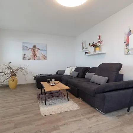 River And Port View Apartment By Noclegi Renters Swinemünde Exterior foto